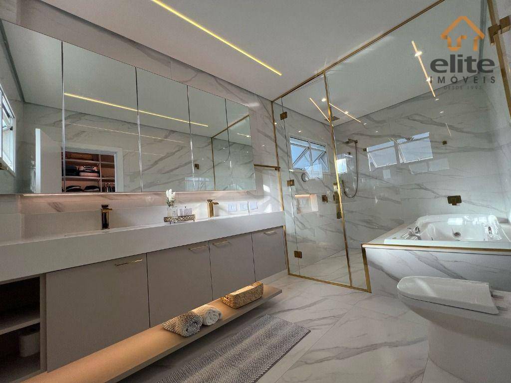 Casa de Condomínio à venda com 4 quartos, 463m² - Foto 31