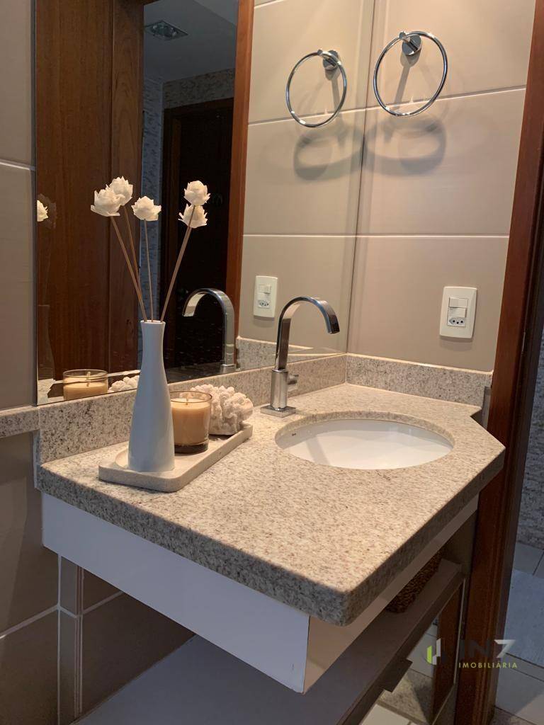 Apartamento à venda com 2 quartos, 79m² - Foto 27