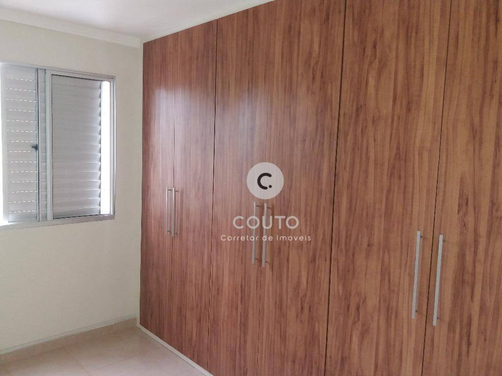 Apartamento à venda com 3 quartos, 64m² - Foto 12