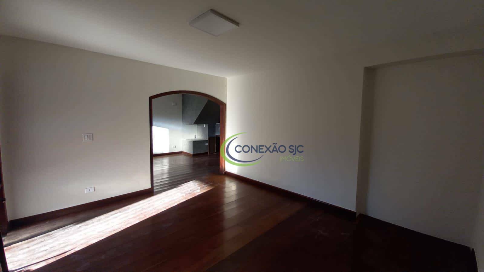 Sobrado para alugar com 5 quartos, 264m² - Foto 1