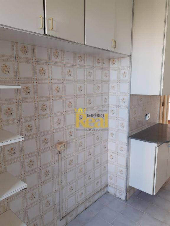 Apartamento à venda e aluguel com 2 quartos, 72m² - Foto 4