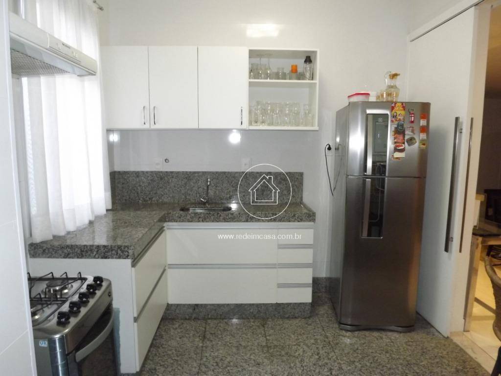 Apartamento à venda e aluguel com 3 quartos, 130m² - Foto 16