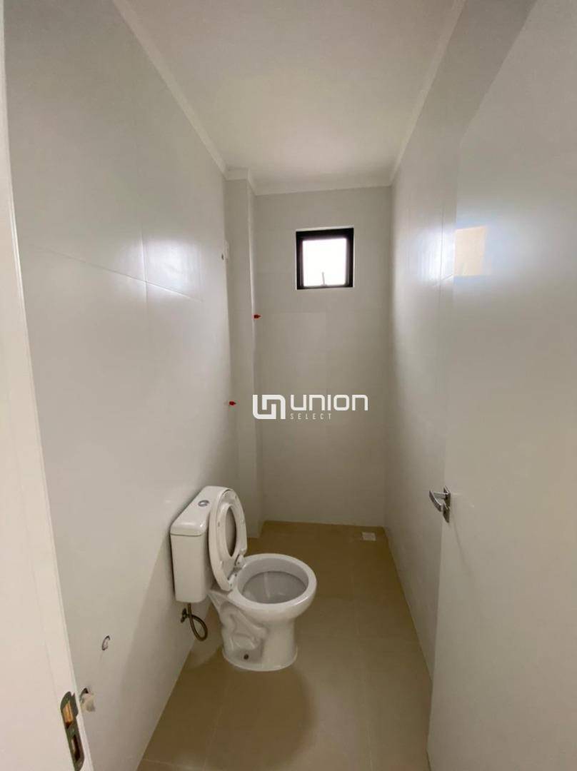 Apartamento à venda com 2 quartos, 62m² - Foto 9