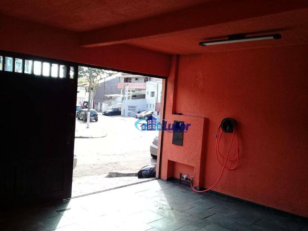 Casa de Condomínio à venda com 3 quartos, 176m² - Foto 3