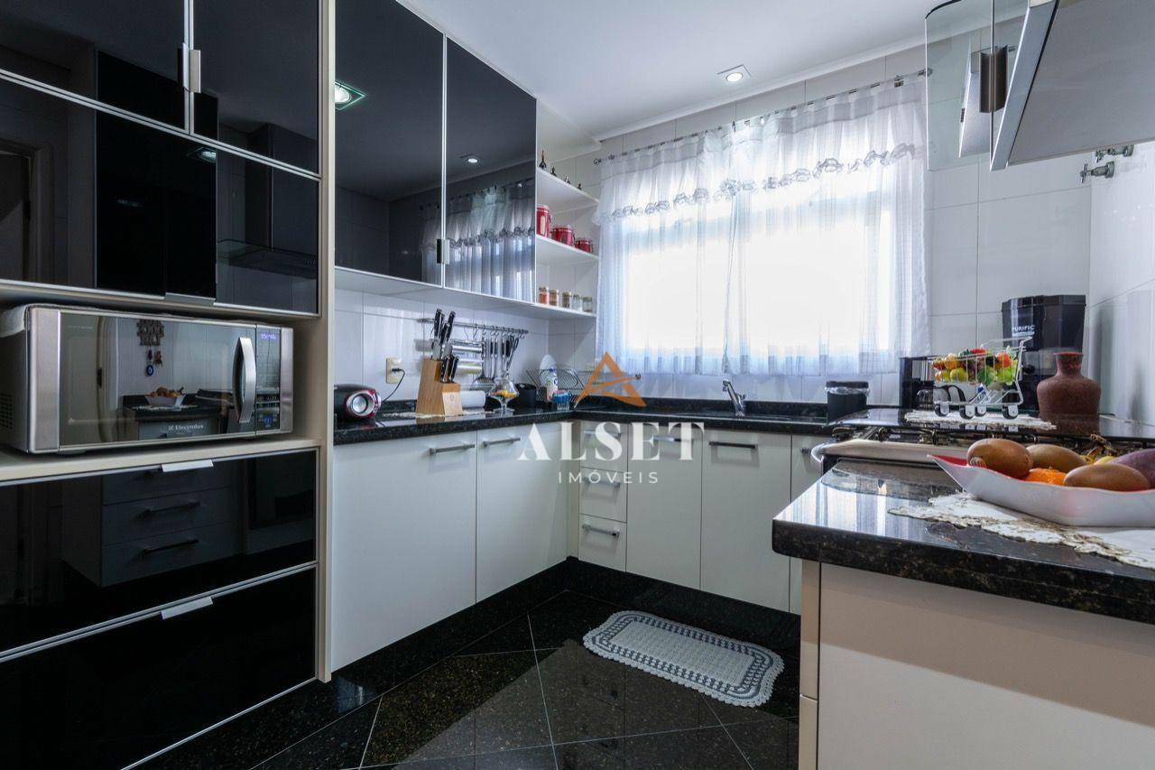 Apartamento à venda com 3 quartos, 131m² - Foto 14