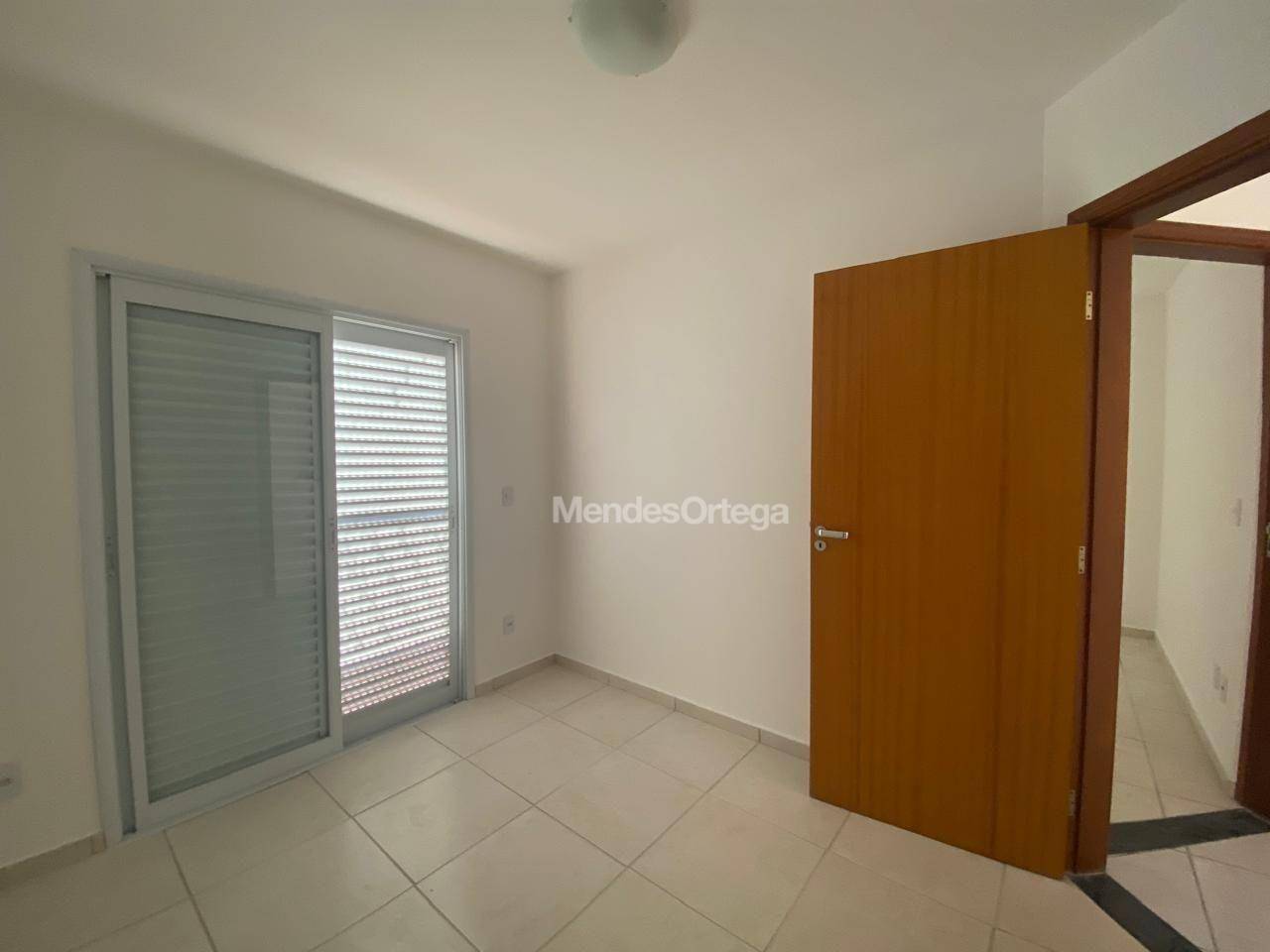 Apartamento para alugar com 2 quartos, 60m² - Foto 15