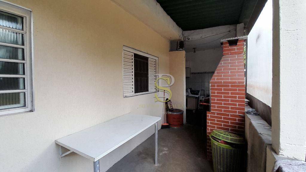 Casa à venda com 2 quartos, 120m² - Foto 12