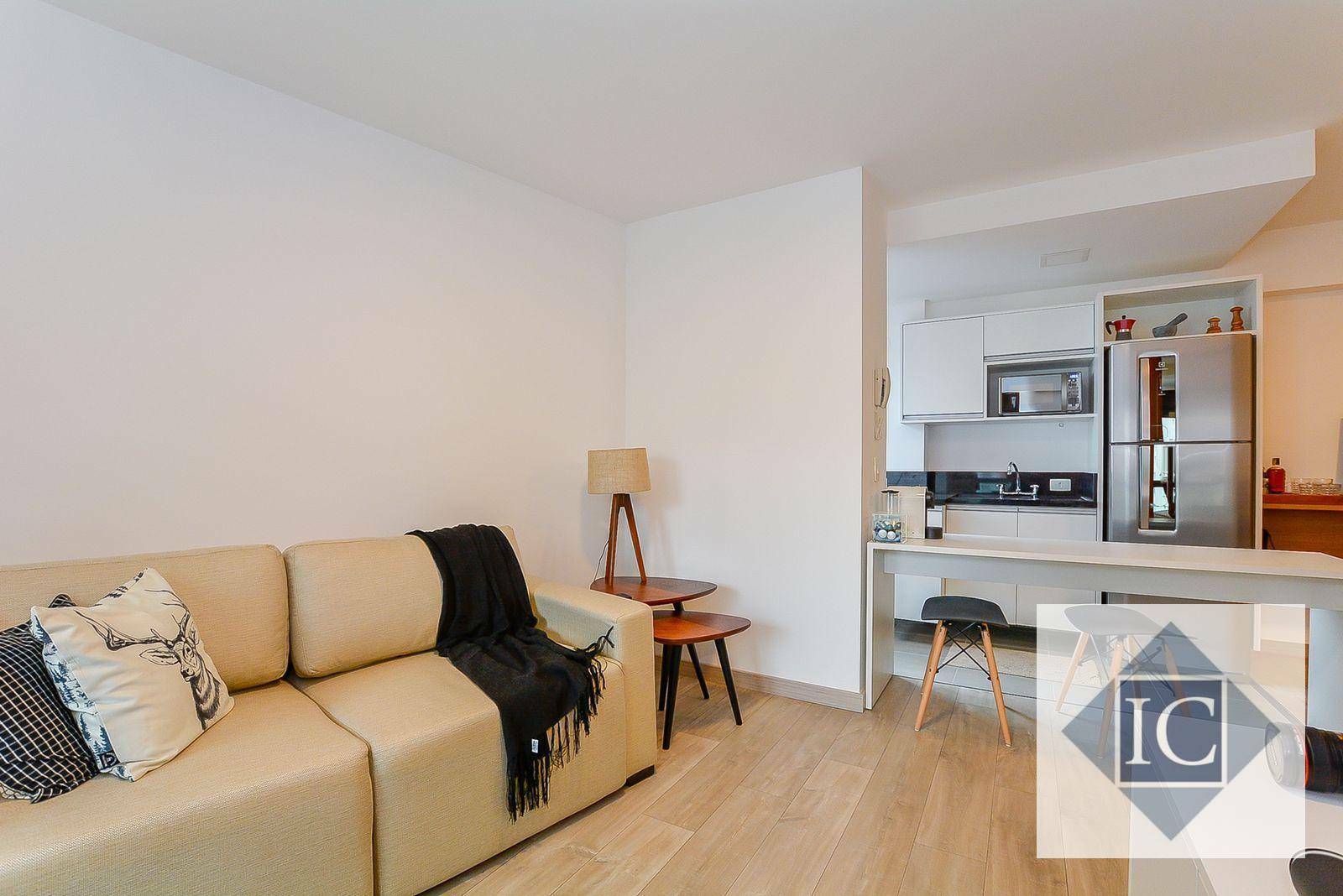 Apartamento à venda com 1 quarto, 45m² - Foto 16