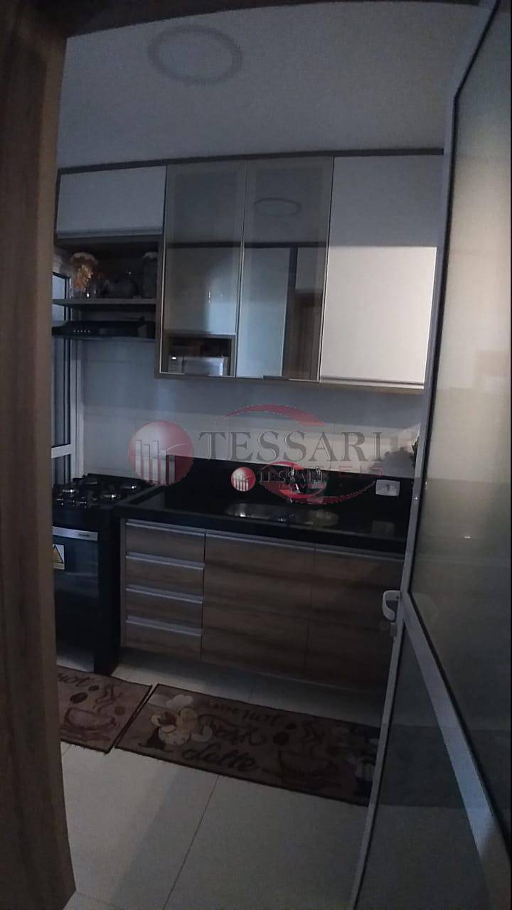 Apartamento à venda com 2 quartos, 75m² - Foto 3