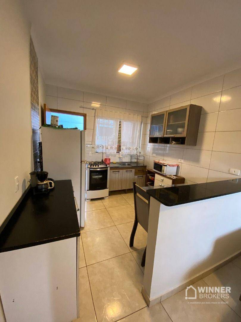 Casa para alugar com 2 quartos, 66m² - Foto 5