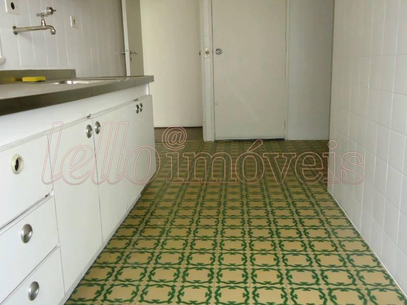 Apartamento para alugar com 3 quartos, 108m² - Foto 10