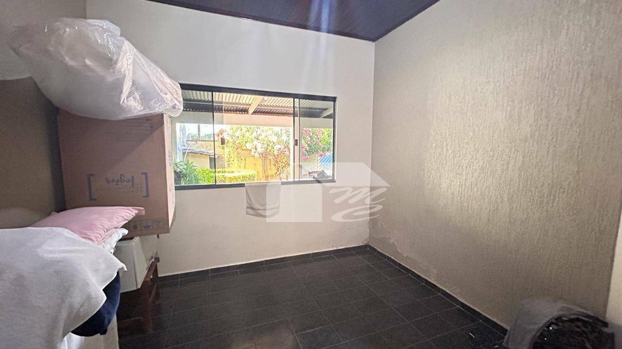 Casa à venda com 3 quartos, 150m² - Foto 8