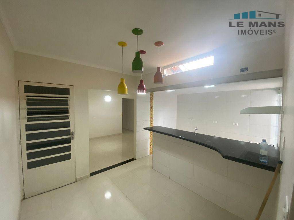 Casa à venda com 3 quartos, 155m² - Foto 12