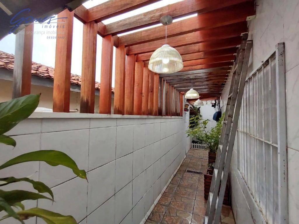 Sobrado à venda com 3 quartos, 250m² - Foto 10