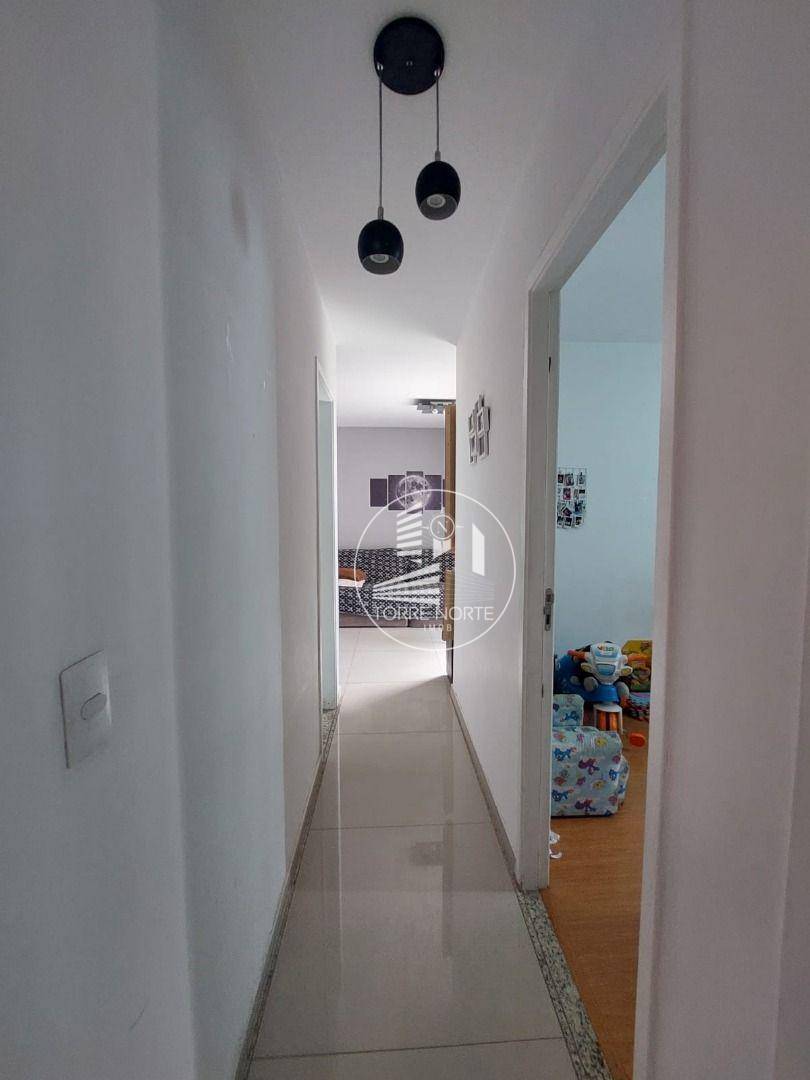 Apartamento à venda com 3 quartos, 67m² - Foto 4