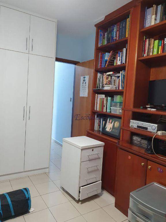 Sobrado à venda com 3 quartos, 210m² - Foto 12