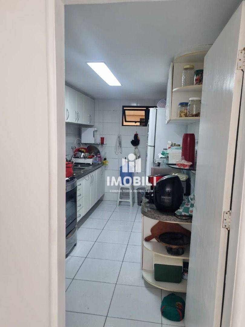 Apartamento à venda com 3 quartos, 110m² - Foto 25