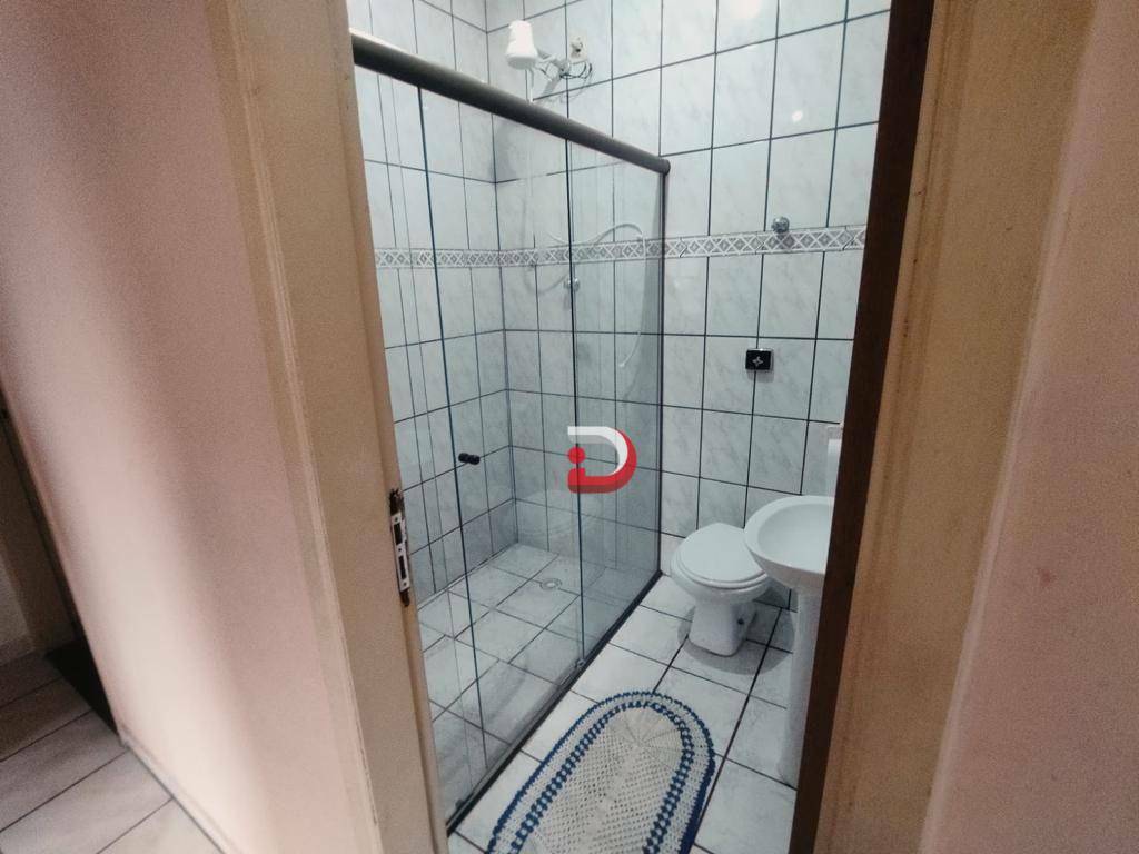 Sobrado à venda com 4 quartos, 250m² - Foto 13