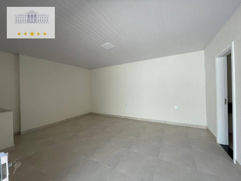 Casa à venda com 3 quartos, 273m² - Foto 18