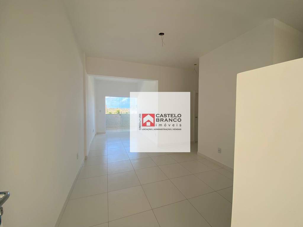 Apartamento à venda com 2 quartos, 66m² - Foto 13