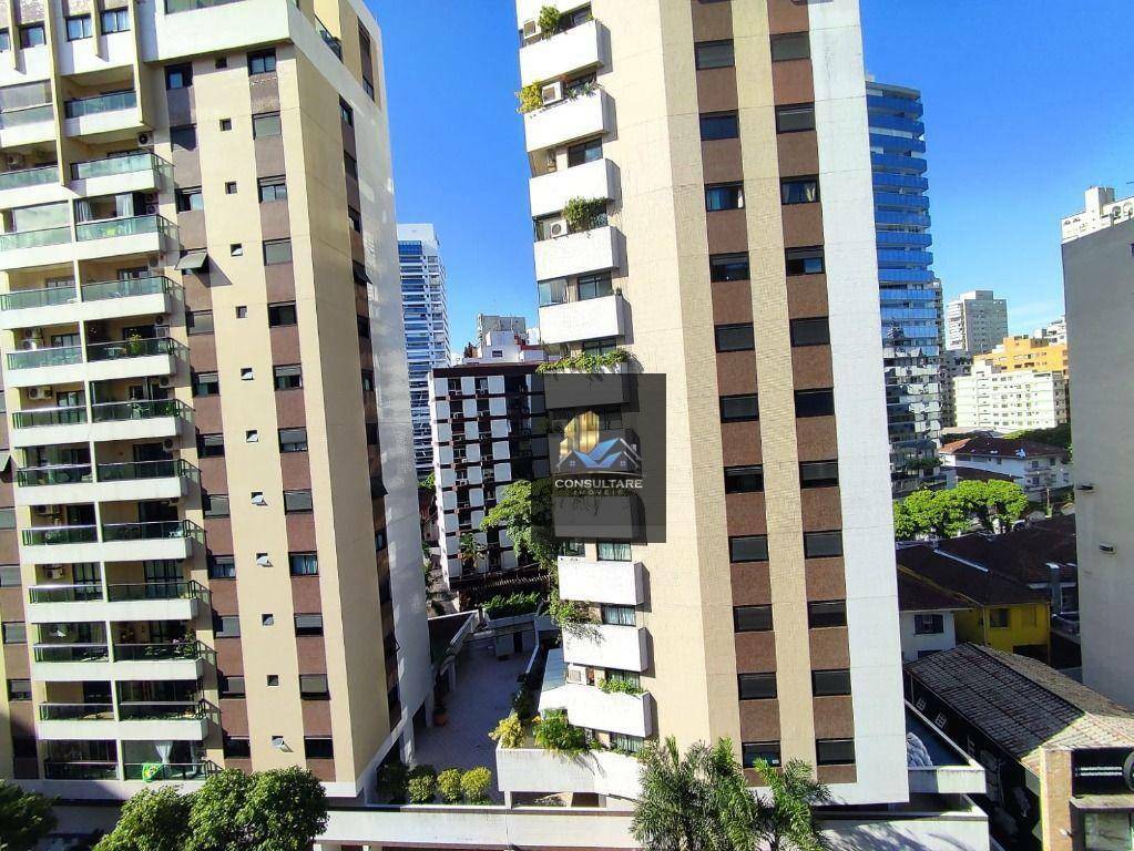 Apartamento à venda com 2 quartos, 136m² - Foto 9