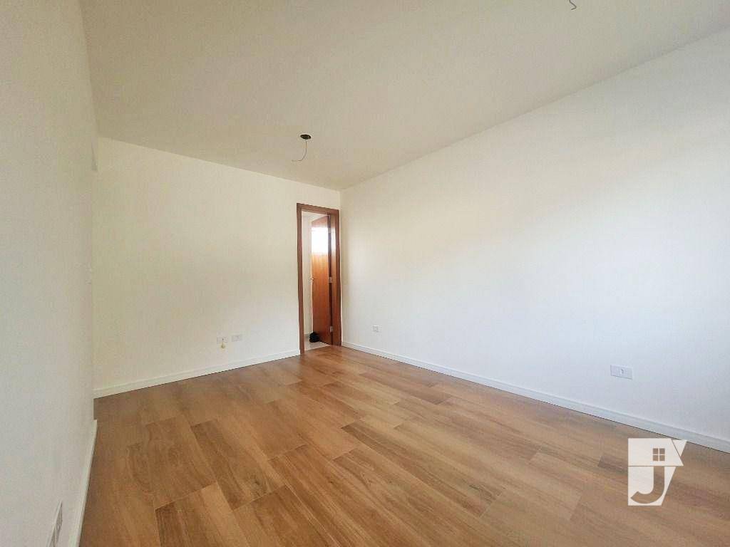 Sobrado à venda com 3 quartos, 75m² - Foto 3