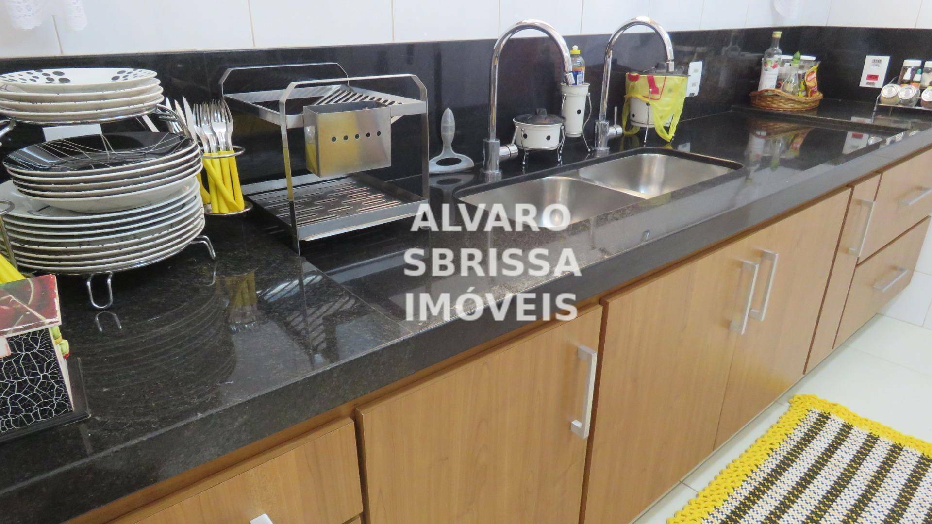 Casa de Condomínio à venda com 3 quartos, 350m² - Foto 18