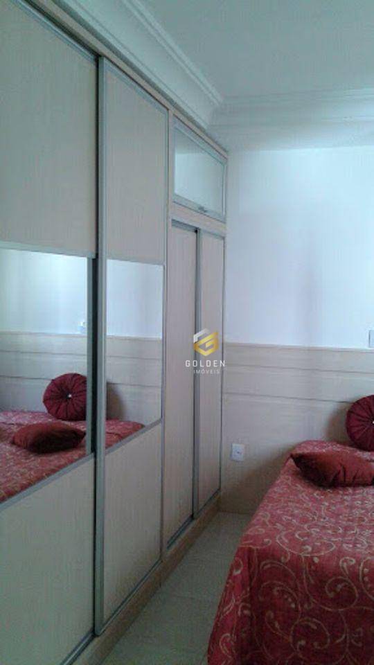 Apartamento à venda com 3 quartos, 117m² - Foto 2