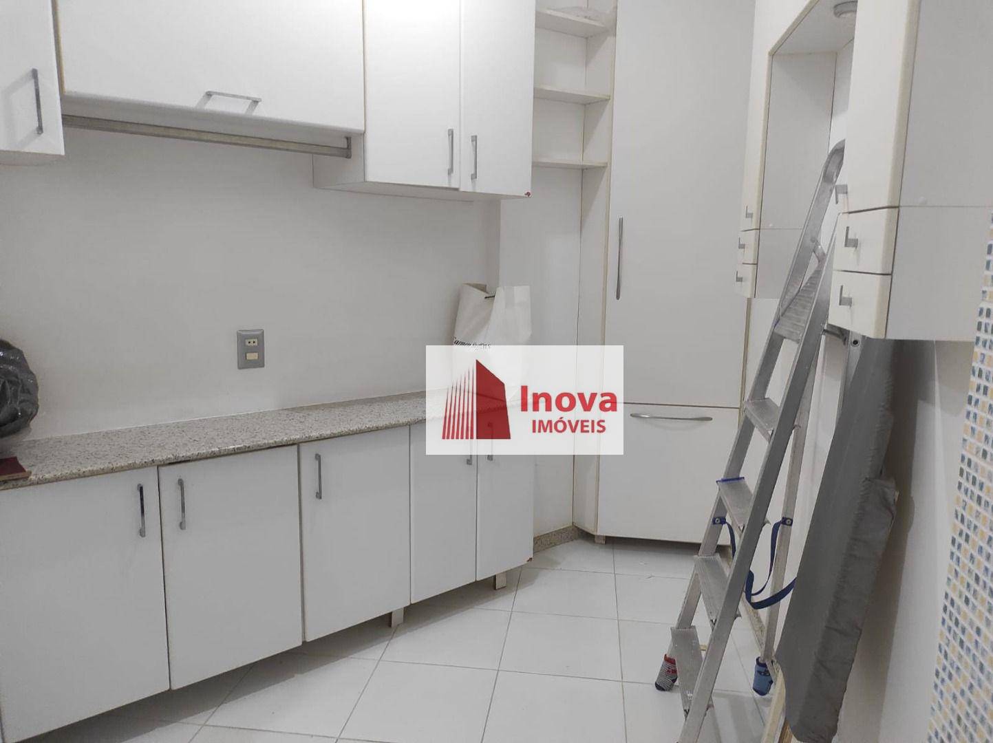 Apartamento à venda com 3 quartos, 144m² - Foto 24