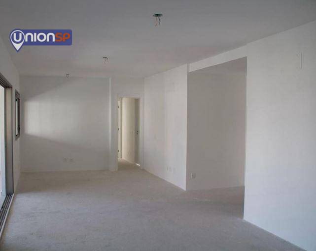 Apartamento à venda com 3 quartos, 150m² - Foto 3