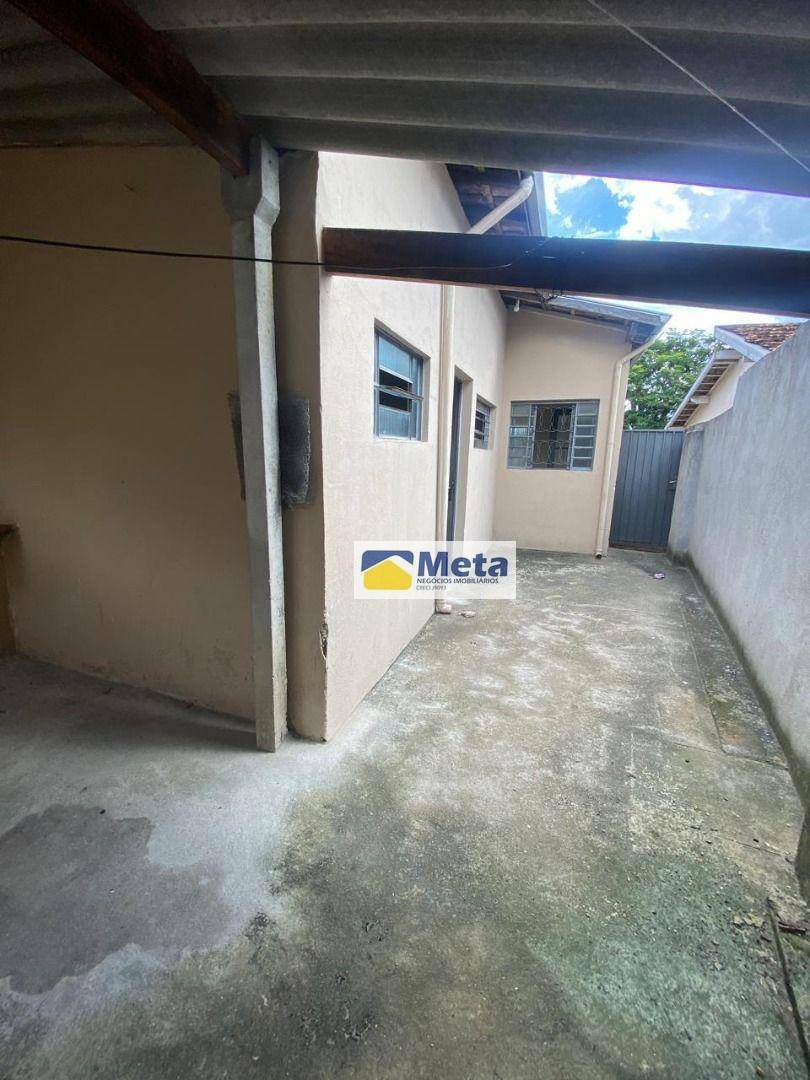 Casa para alugar com 1 quarto, 40m² - Foto 9