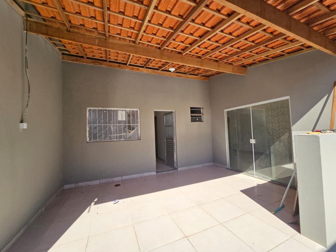 Casa à venda com 3 quartos, 100m² - Foto 3