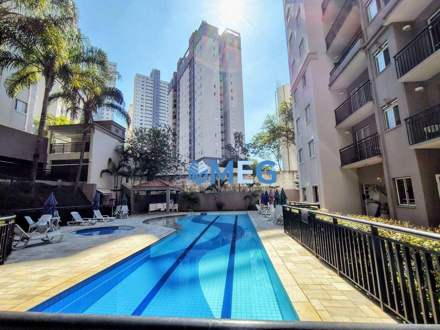 Apartamento para alugar com 3 quartos, 106m² - Foto 1