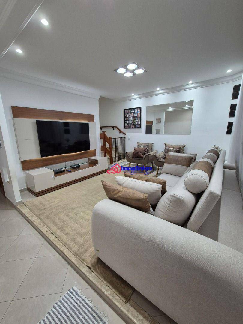 Sobrado à venda com 3 quartos, 120M2 - Foto 1
