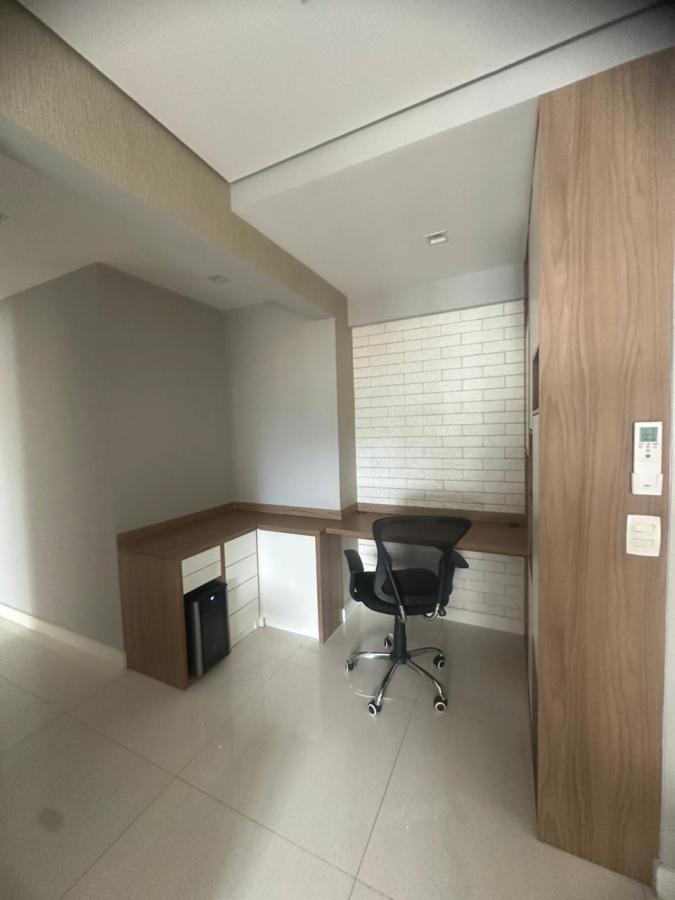 Apartamento para alugar com 2 quartos, 96m² - Foto 20