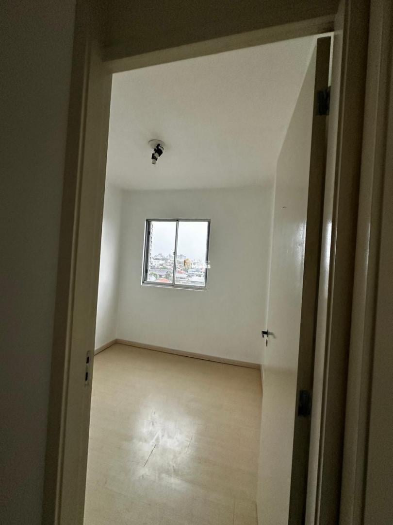 Apartamento para alugar com 3 quartos, 65m² - Foto 11