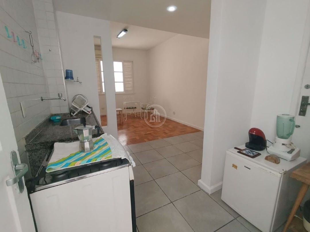 Apartamento à venda com 2 quartos, 70m² - Foto 21