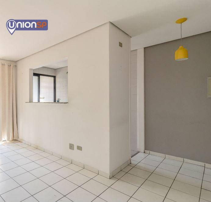 Apartamento à venda com 1 quarto, 45m² - Foto 1