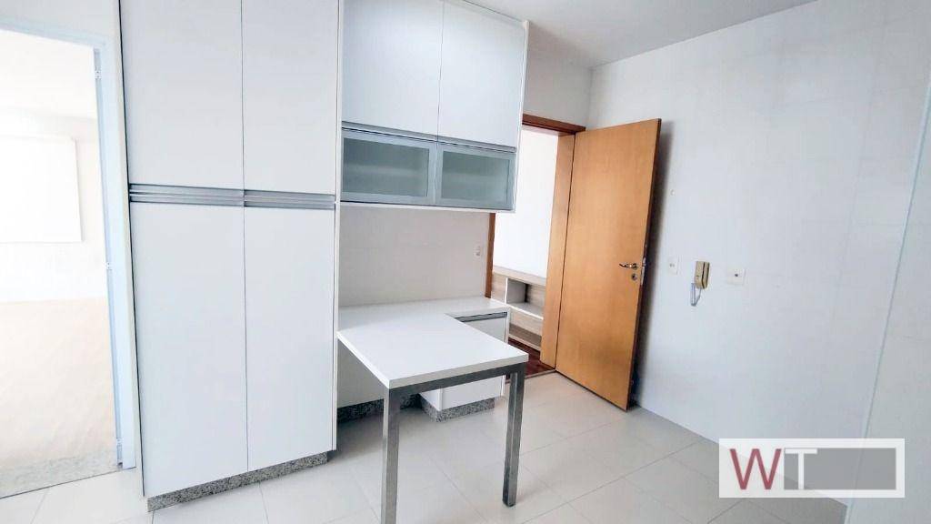 Apartamento à venda com 4 quartos, 134m² - Foto 12