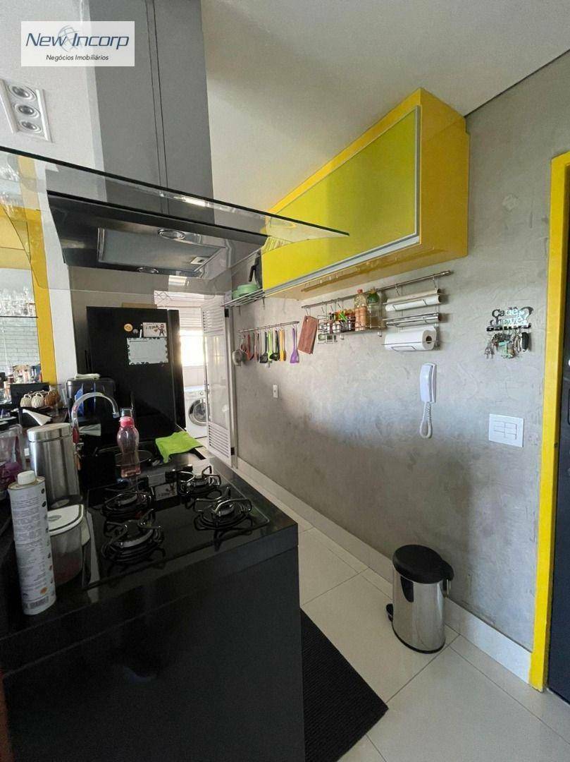 Apartamento à venda com 2 quartos, 72m² - Foto 8