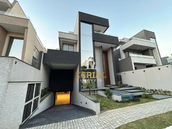 Sobrado à venda com 4 quartos, 790m² - Foto 1