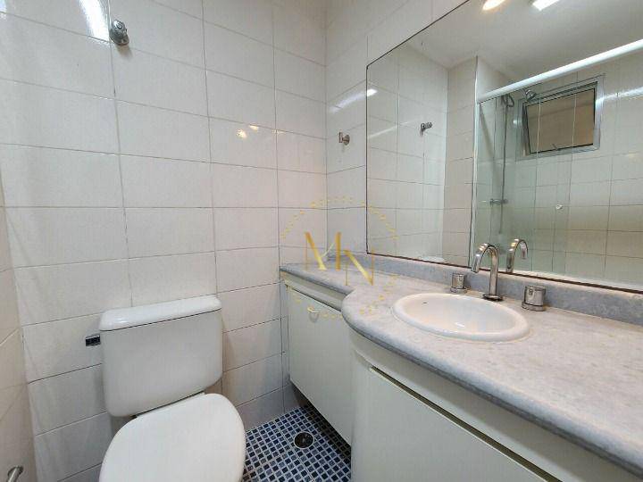 Apartamento para alugar com 2 quartos, 75m² - Foto 17