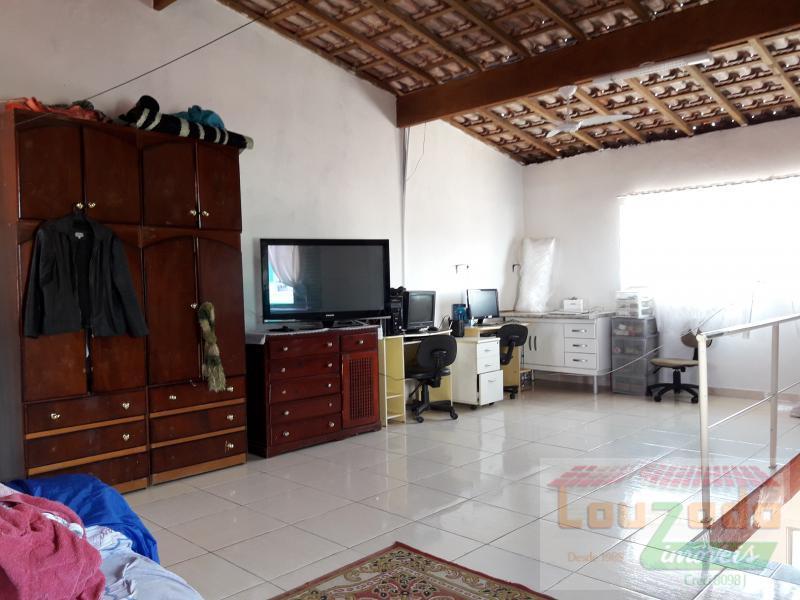 Sobrado à venda com 2 quartos, 150m² - Foto 18