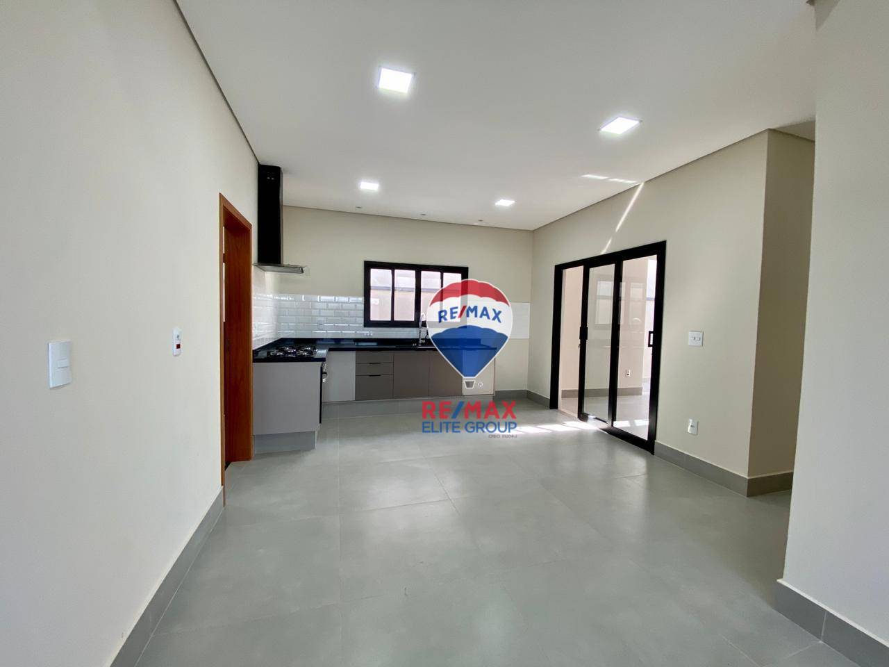 Casa de Condomínio à venda com 3 quartos, 200m² - Foto 10