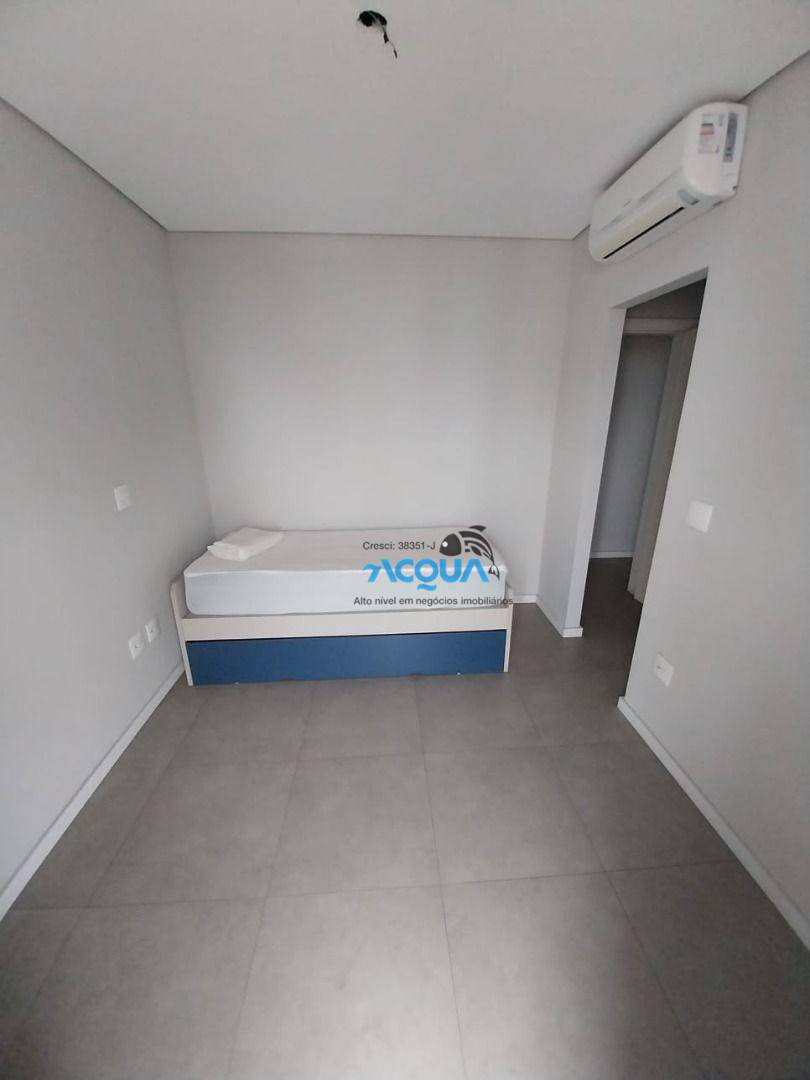 Apartamento à venda com 3 quartos, 135m² - Foto 8