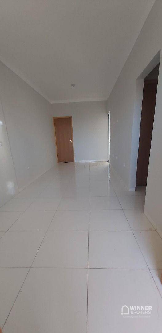 Casa à venda com 3 quartos, 68m² - Foto 5