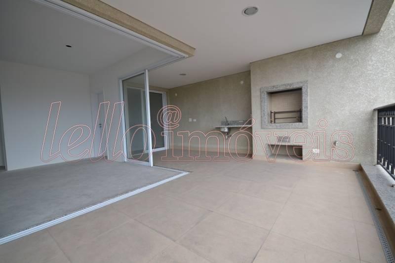 Apartamento à venda com 3 quartos, 158m² - Foto 1