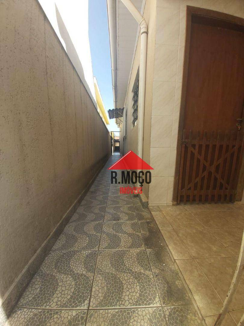 Sobrado à venda com 3 quartos, 150m² - Foto 38