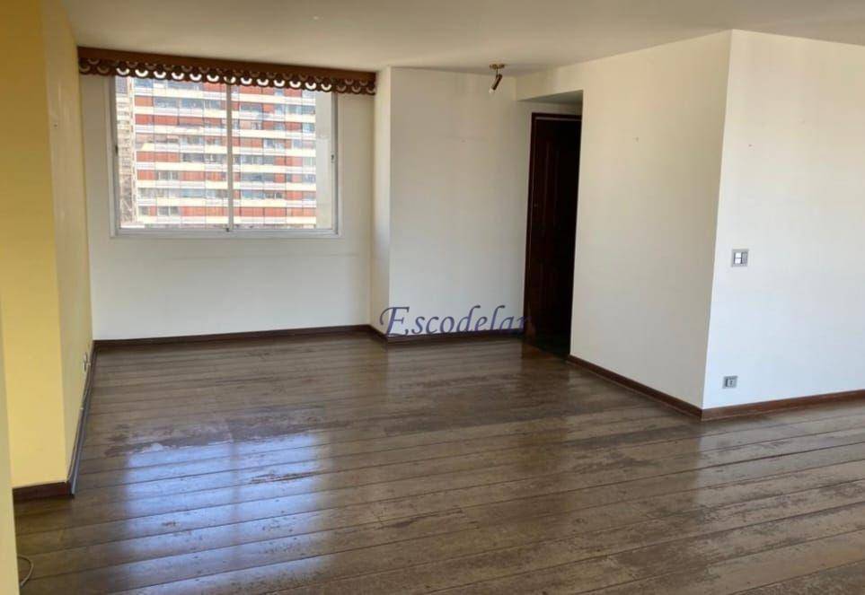 Apartamento à venda com 3 quartos, 155m² - Foto 3