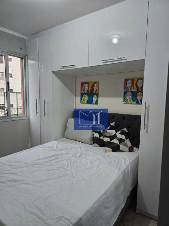 Apartamento à venda com 2 quartos, 72m² - Foto 9